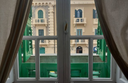 Messina Apartment | Room '1921' with Balcony