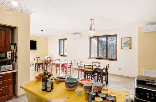 Agerola Apartment | Room 'Amalfi' with Sea View, Wi-Fi and Air Conditioning