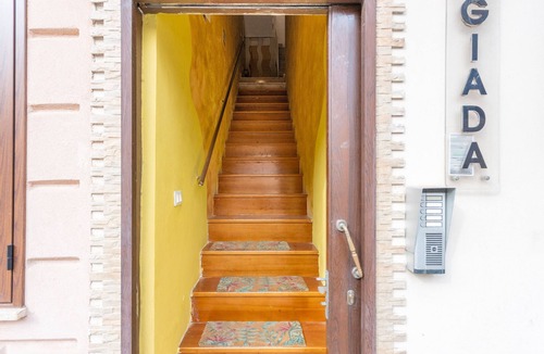Isola delle Femmine Apartment | Room 'Anna' with Balcony, Wi-Fi and Air Conditioning