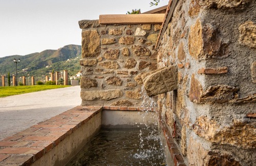 Sant'Angelo di Brolo Apartment | Room 'Arcaloro Resort Rooms Volpe', Wi-Fi and Air Conditioning