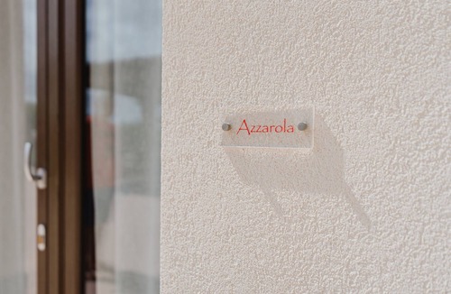 Rilievo Apartment | Room 'Azzarola' with Shared Garden, Wi-Fi and Air Conditioning