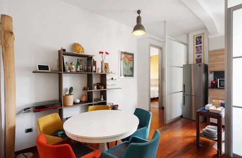 Salerno Apartment | Room 'Camera Doppia Con Ampio Balcone' with Mountain View, Wi-Fi and Air Conditioning