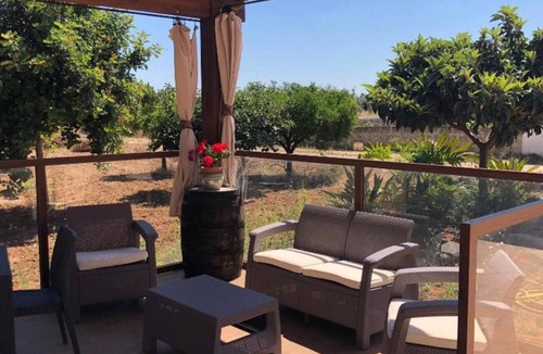 Rilievo Apartment | Room 'Giara' with Mountain View, Wi-Fi, and Air Conditioning