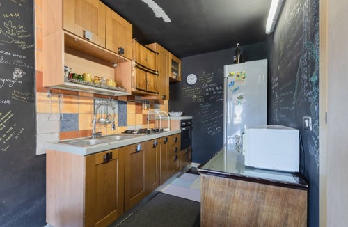 Albergheria Apartment | Roomy apartment of about 110 sqm, with characteristic finishes, able to accommodate up to 10 people, located on the third floor of a renovated building (NO lift). The property is located in the center of Palermo, in a Restricted-Traffic Area, a short dis