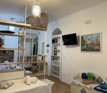 Mazzaro Apartment | Salu’