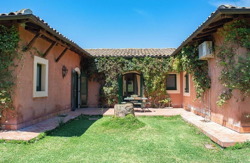 Augusta Apartment | San Calogero estate. App. Sage