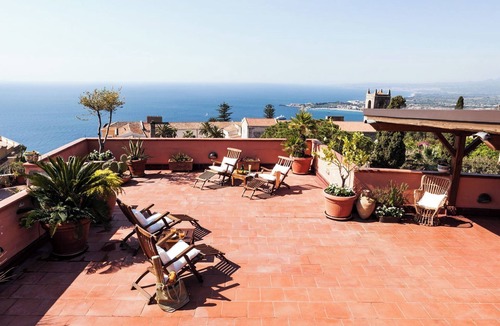 Taormina City Centre Apartment | San Domenico