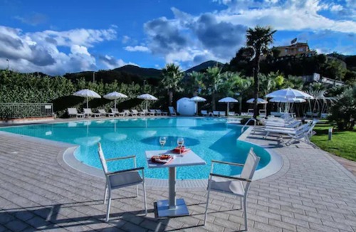 Mercato San Severino Hotel | San Severino Park Hotel & SPA
