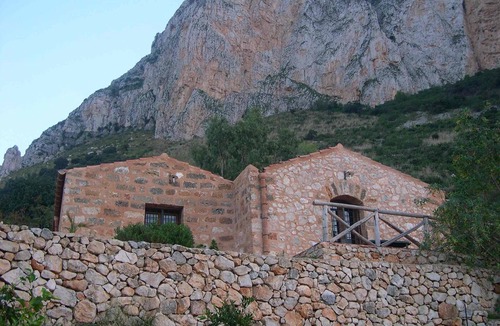 Custonaci Villa | San Vito lo Capo small Villa in rural style with stunning sea view