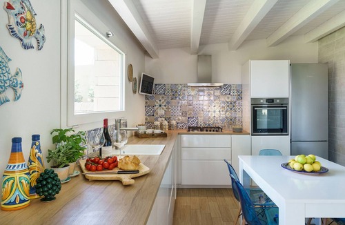 Punta Milocca Ski Chalet | Sea front villa ,direct access to the rocky beach, Siracusa, Sicily