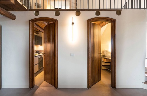 Archi Villa | Sea front villa with pool and tennis court - DiCasaInSicilia