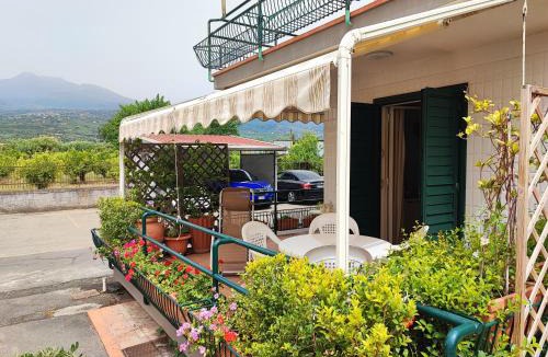 Sant'Anna Apartment | Sea Garden, fronte mare con piscina