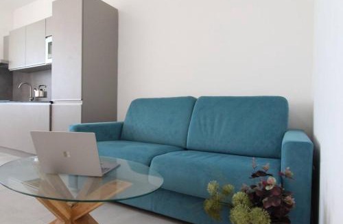 Casa Santa Apartment | Sea & Pool Apartment