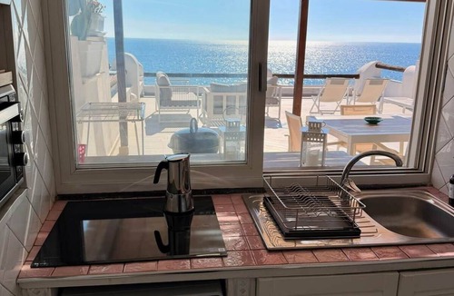 Forio House | SEA VIEW apartment OCEAN Cava dell'isola Elowen