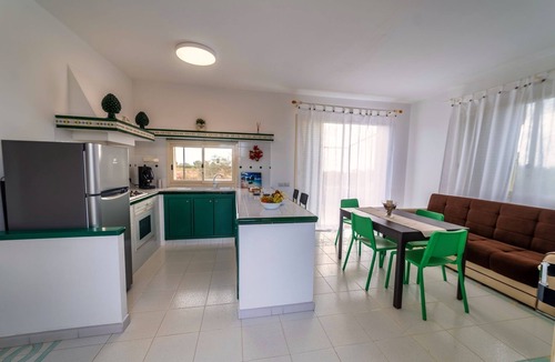 Porto Palo Villa | Sea view, only 400 m from blue flag beach, mini-pool-jacuzzi