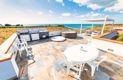 Porto Palo Villa | Sea view, only 400 m from blue flag beach, mini-pool-jacuzzi
