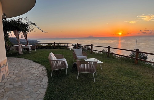 Marina di Zambrone Villa | Sea view villa with pool near Tropea