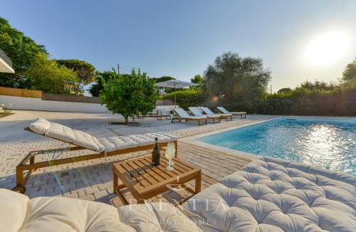 Isola Villa | Sea View Villa with Pool facing Ortigia, Etna View