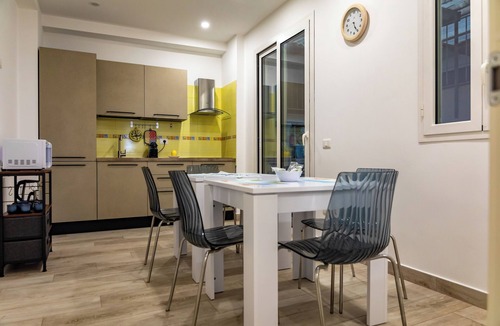 Aci Castello Apartment | Seafront apartment, between Mount Etna, Taormina, and Syracuse