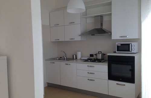 Alcamo Marina House | Seaview modern holiday home in NW Sicily - air conditioning, Wi-Fi, parking, bbq