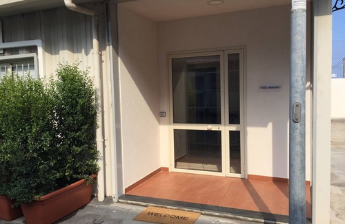 Fiumefreddo di Sicilia House | See elegant rooms rent in a lovely facility