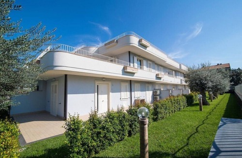 Fondachello Apartment | Self Catering Apartment at only 350m from the Beach!