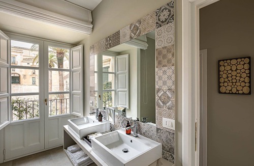 Noto Historic Centre Bed & Breakfast | Seven Rooms Villadorata