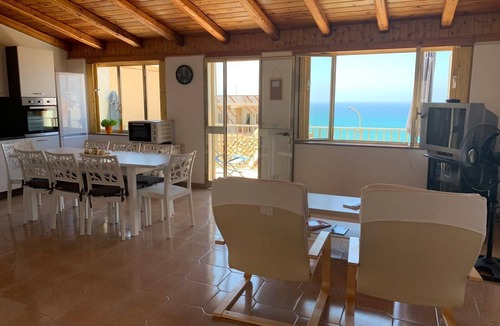 Cava dʼAliga House | Sicily 200m from the sea
