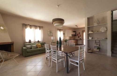 Torre Colonna-sperone Villa | SICULI HORTIS SEA HOME – Jacuzzi, A/C, Parking, Alarm, 24/7 Video Surveillance