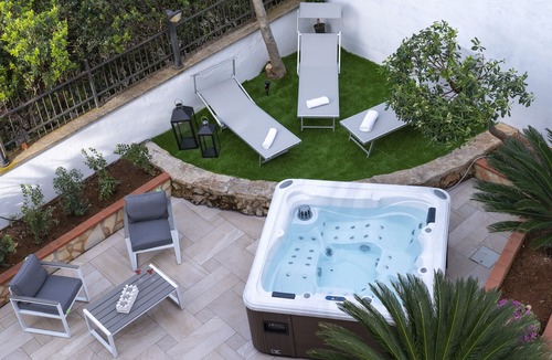 Torre Colonna-sperone Villa | SICULI HORTIS SEA HOME – Jacuzzi, A/C, Parking, Alarm, 24/7 Video Surveillance