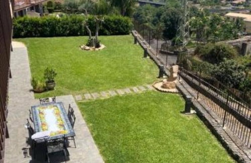 Piedimonte Etneo House | SIeSI room and pool