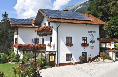 Thaur Apartment | Single Room with Shower and Toilet 3 - Sonnenheim Guesthouse