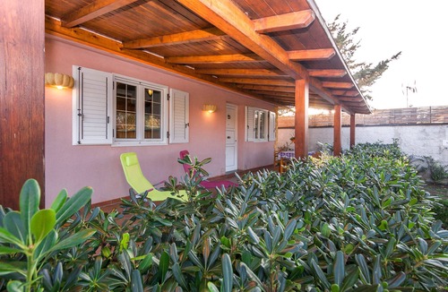 Piana Calzata Villa | Small and comfortable villa 50 meters from the sea