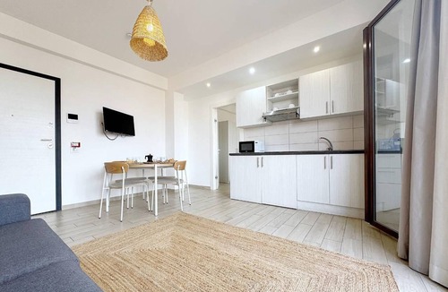 Corso dei Mille - Sant'Erasmo Apartment | Solemar Sicilia Multi Suite Family 7.2