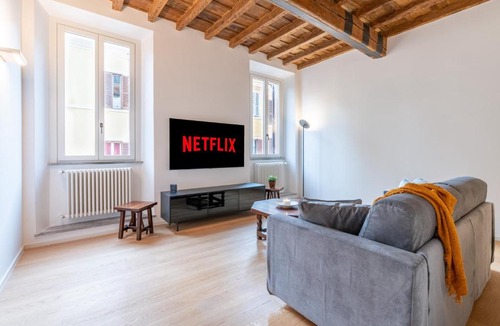Rione XIV Borgo Apartment | Sotto al letto del Papa - Borgo Pio - Vaticano