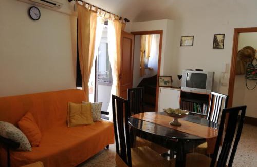 Santo Stefano di Camastra House | Sotto L'Arco