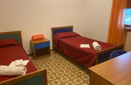 Pergusa Apartment | Spacious Apartment in Pergusa with Private Pool