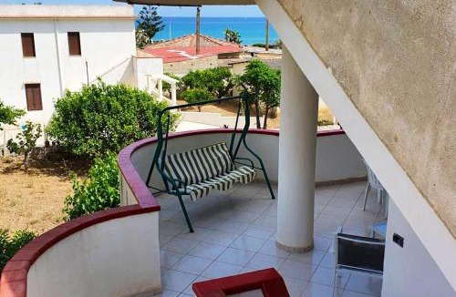 Alcamo Marina Apartment | Spacious apartment with sea view in Alcamo, 180 m²