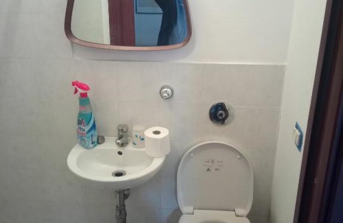 Capo d'Orlando Apartment | stanza singola per due cuori .