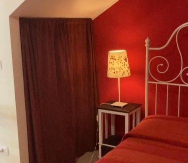 Ragalna House | Stanza Sole
