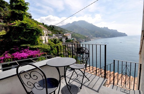 Marmorata Apartment | Stella Marina - Sea View Master Bedroom