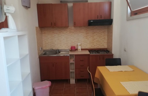 Ragusa Apartment | Studio apartment in countryside villa with pool close to sea