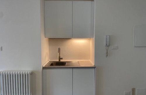 Crocetta-San Lazzaro-Modena Est Apartment | Studio apartment with lovely little terrace