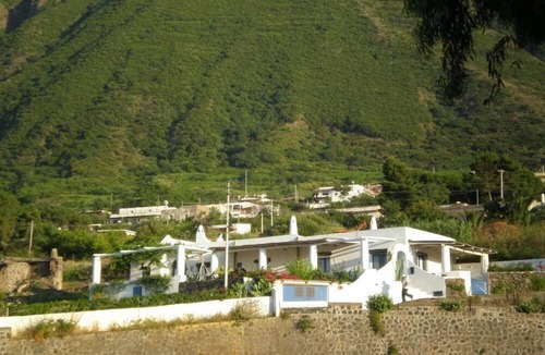 Malfa Apartment | Studio - Eolian Islands - Salina - Malfa
