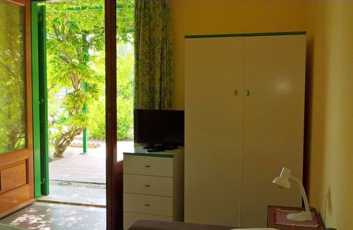 Mazzeo Apartment | studio in villa with garden on the beaches of Taormina
