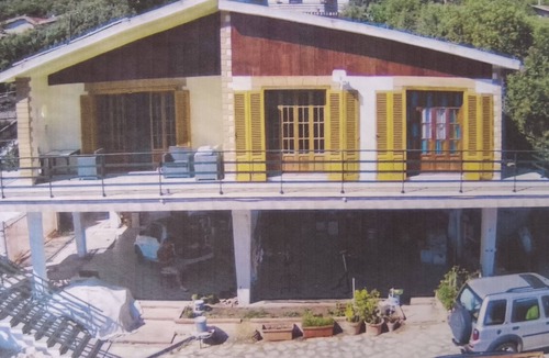 Sciara Apartment | Stunning 2 bedroom self-catering apartment with wifi and AC in Sicilia