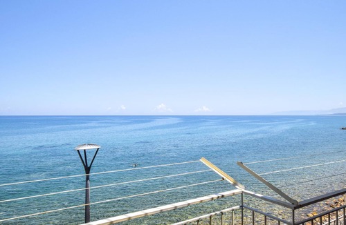 Marina di Caronia Apartment | Stunning apartment in Marina di Caronia