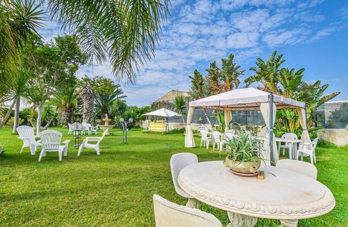 Syracuse Apartment | Stunning apartment in Siracusa with swimming pool