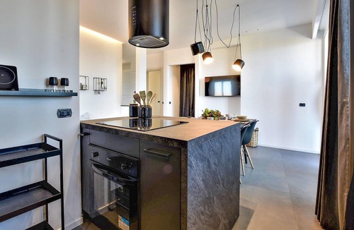 Trappeto Apartment | Stunning apartment in Trappeto with WiFi