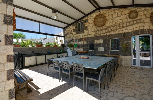 Monterosso Almo House | Stunning home in Monterosso Almo
